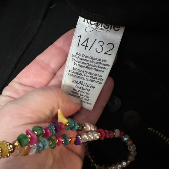 Kensie Skinny Jeans - Picture 6 of 6